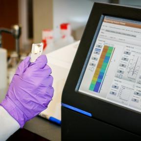 Sequencing in the Advanced Genomic Technologies Core at the Wadsworth Center